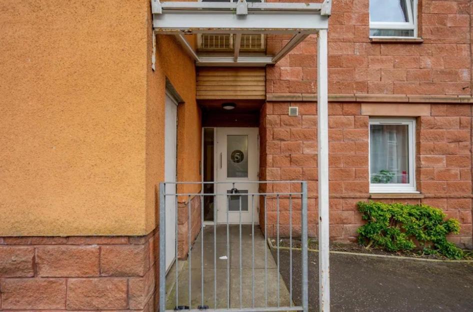 Modern Spacious Retreat Full Fibre Wi-Fi & Free Parking EDI Exterior photo