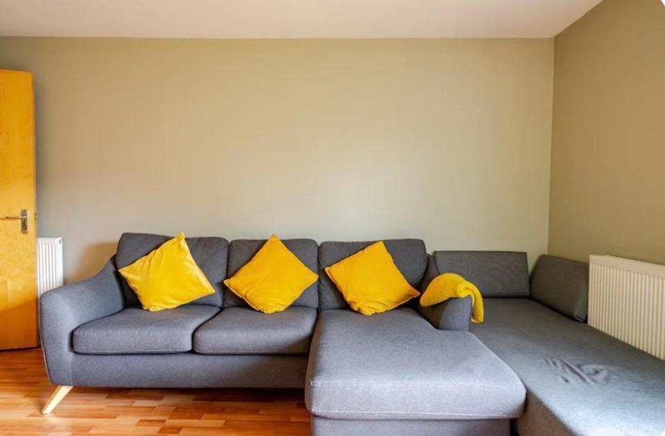 Modern Spacious Retreat Full Fibre Wi-Fi & Free Parking EDI Exterior photo
